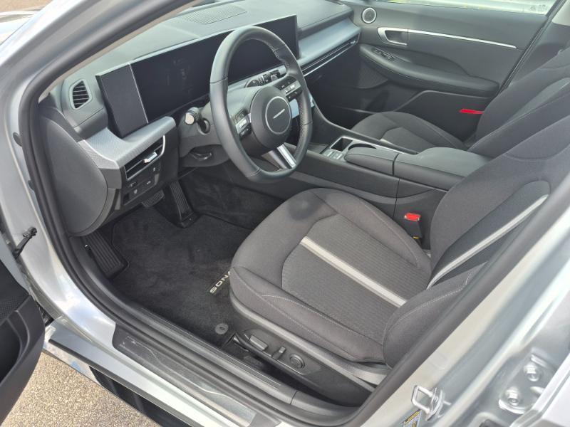 Hyundai Sonata SEL Sport FWD 2026