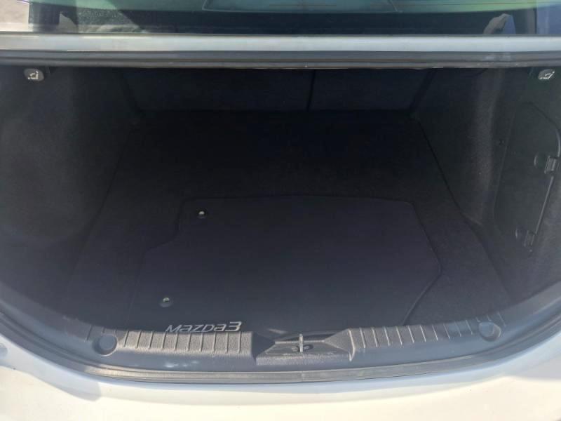 Mazda MAZDA3 i Touring AT 4-Door 2017