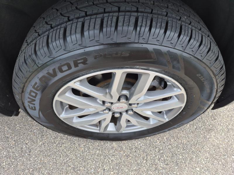 GMC Acadia SLE-2 FWD 2017