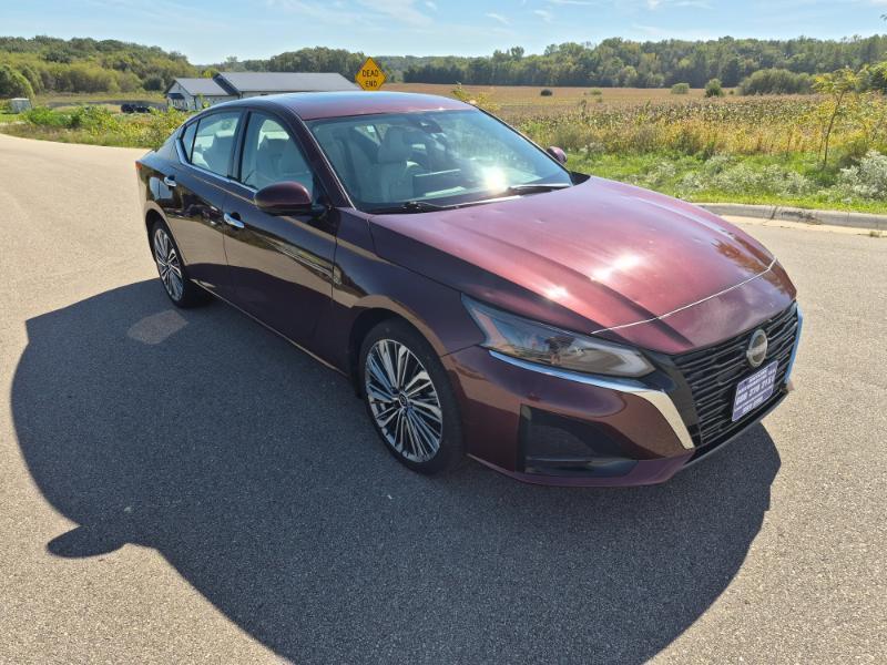 Nissan Altima 2.5 SL AWD 2024