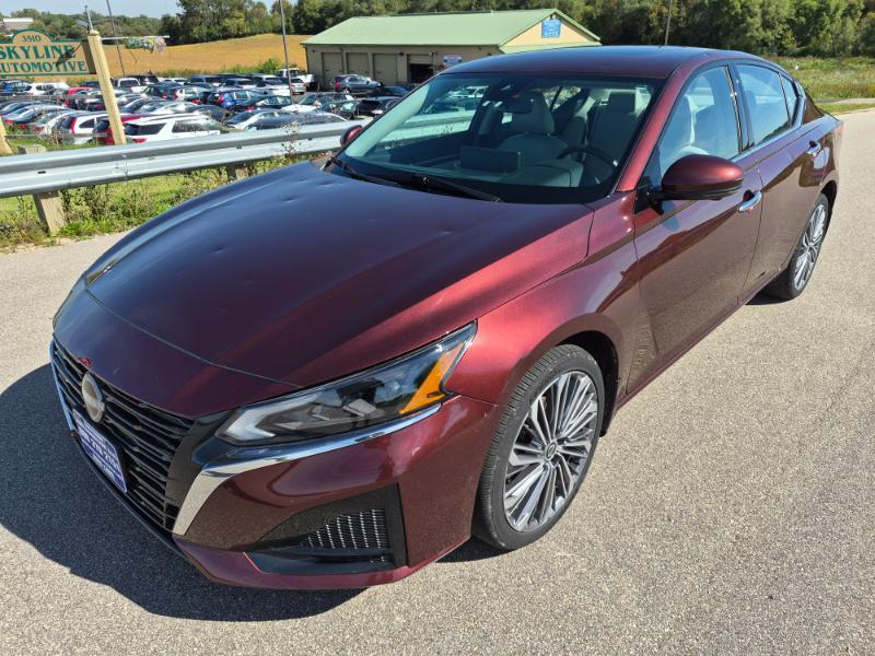 Nissan Altima 2.5 SL AWD 2024