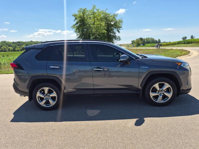 Toyota RAV4 Hybrid Limited 2020