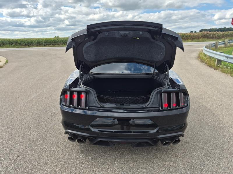 Ford Mustang V6 Coupe 2015