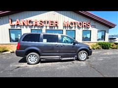 2016 Chrysler Town & Country 