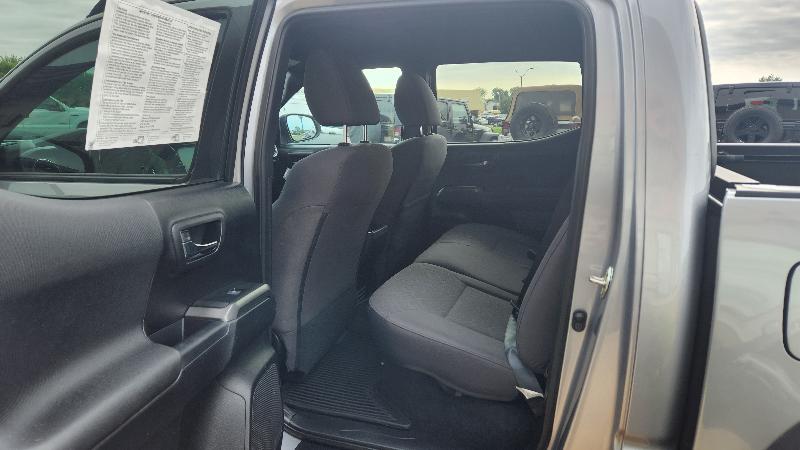 2019 Toyota Tacoma 4x4 Double Cab V6 photo 8