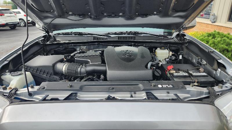 2019 Toyota Tacoma 4x4 Double Cab V6 photo 12