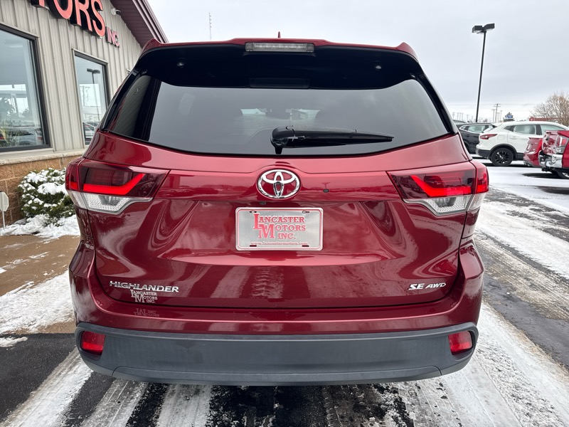 Toyota Highlander XLE AWD V6 2019