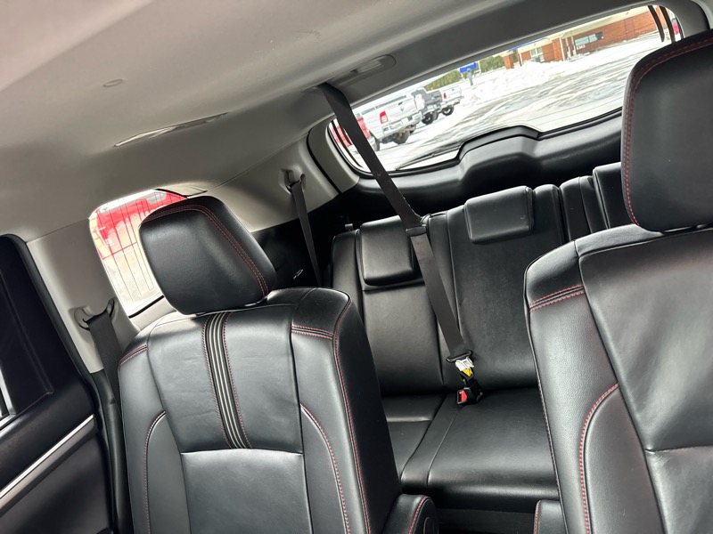 Toyota Highlander XLE AWD V6 2019