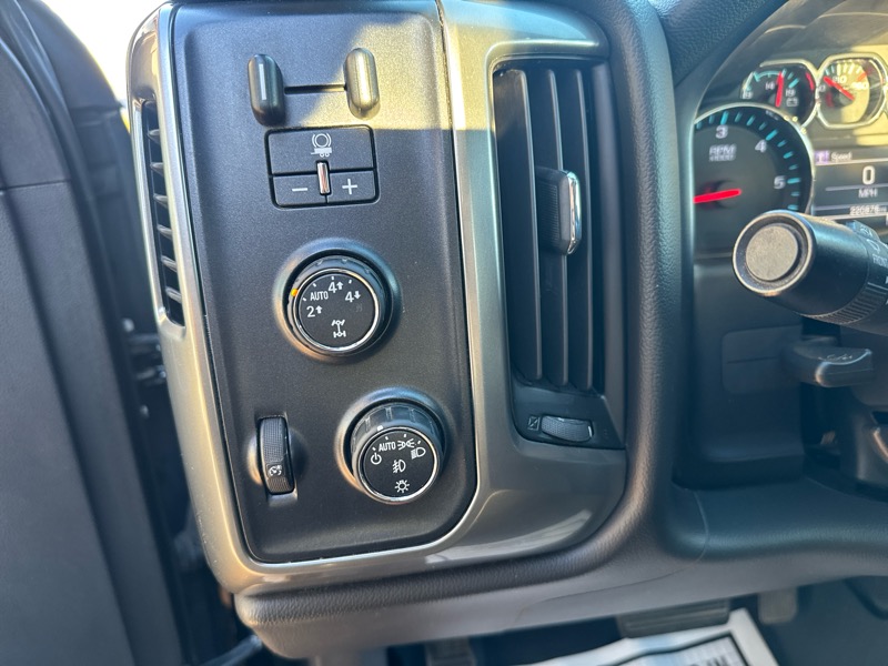 Chevrolet Silverado 1500 2LT Crew Cab Long Box 4WD 2014