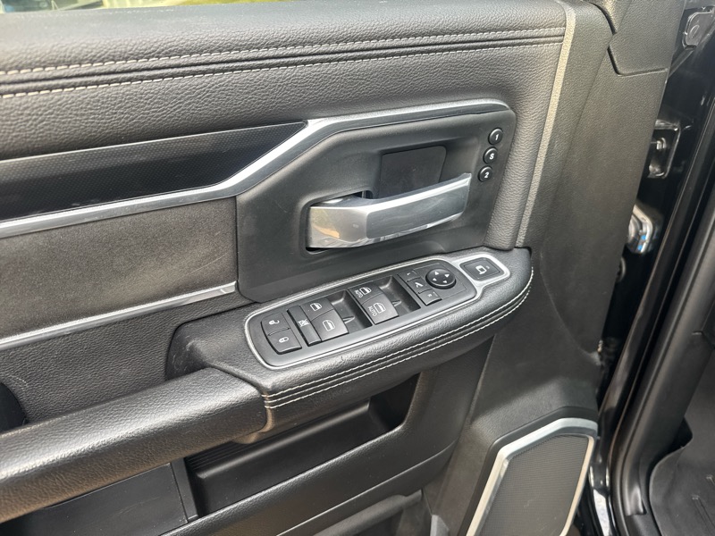 RAM 2500 Laramie Crew Cab SWB 4WD 2020