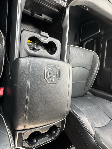 RAM 2500 Laramie Crew Cab SWB 4WD 2020