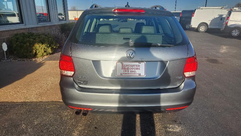 Volkswagen Jetta SportWagen 2.0L TDI 2012