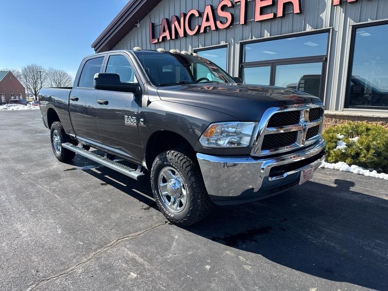 RAM 2500 Tradesman Crew Cab SWB 4WD 2016