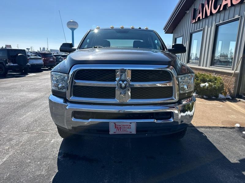 RAM 2500 Tradesman Crew Cab SWB 4WD 2016