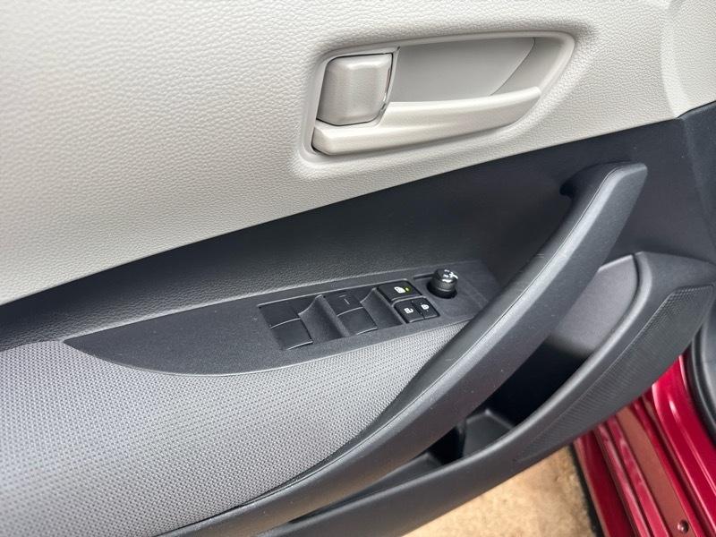 Toyota Corolla LE 2023