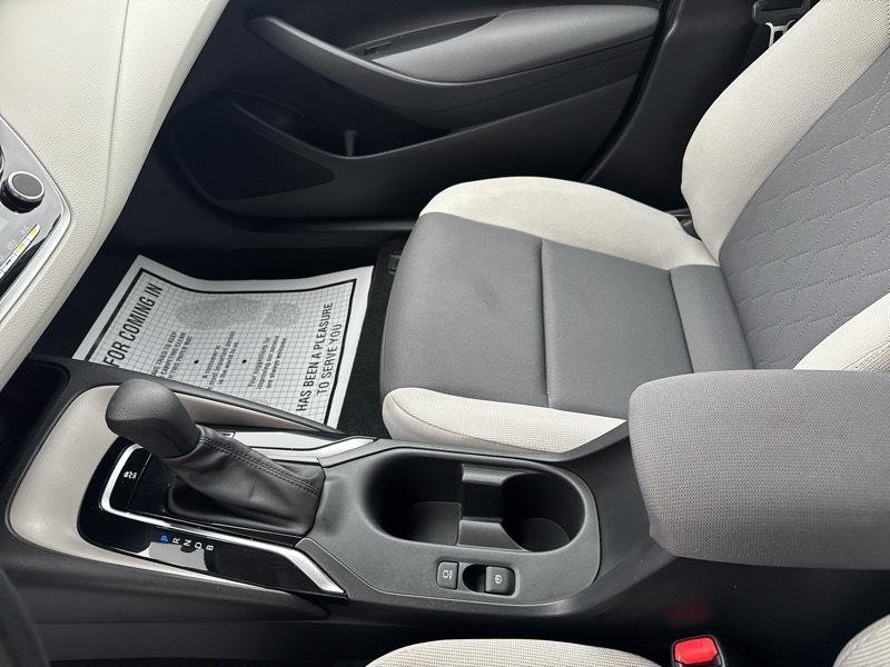 Toyota Corolla LE 2023