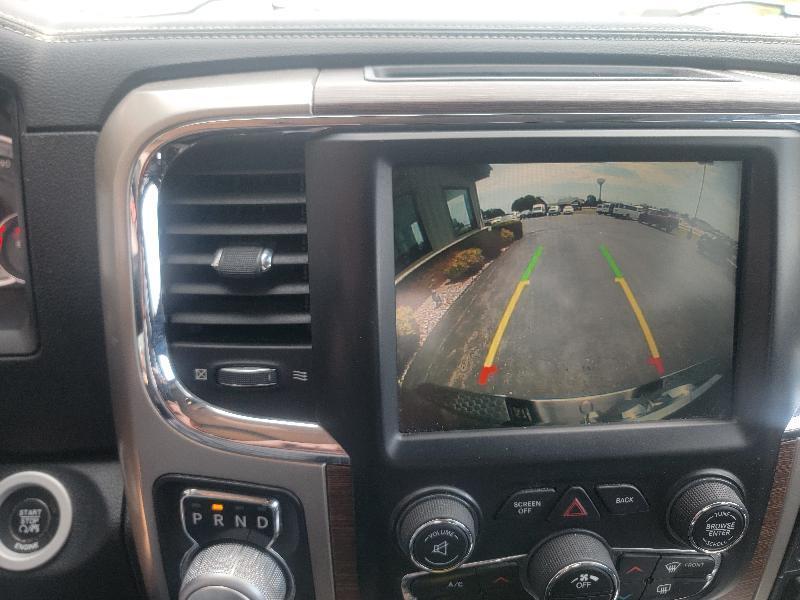 RAM 1500 Laramie Crew Cab SWB 4WD 2015