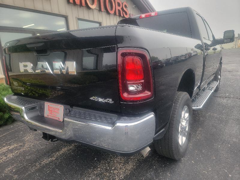 RAM 2500 Tradesman Crew Cab SWB 4WD 2025