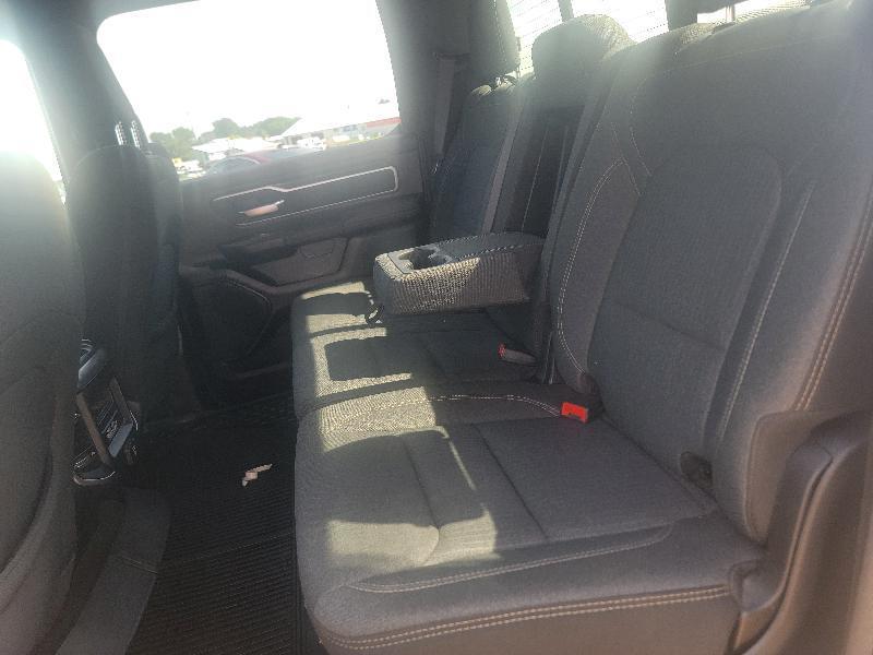 RAM 1500 Big Horn Crew Cab SWB 4WD 2020