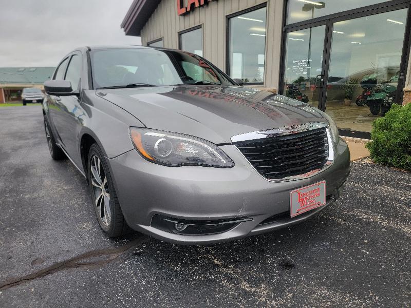 Chrysler 200 S 2011