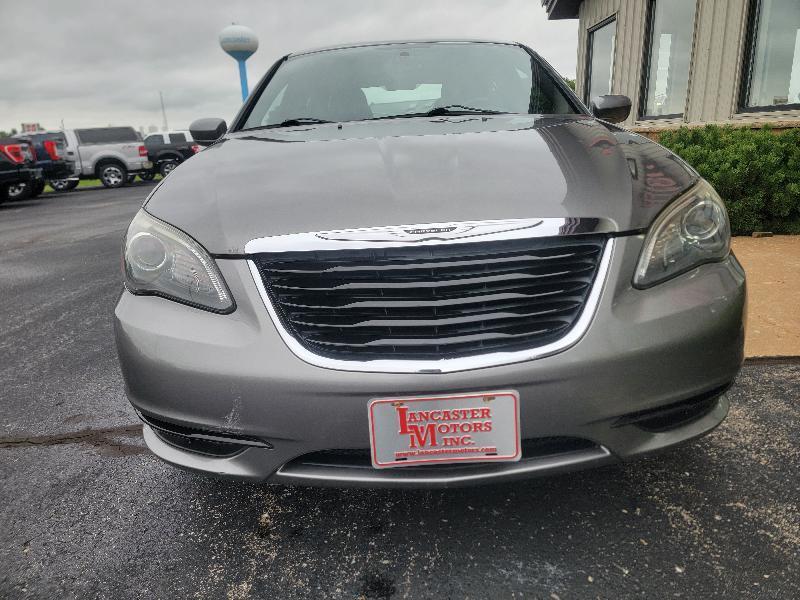 Chrysler 200 S 2011