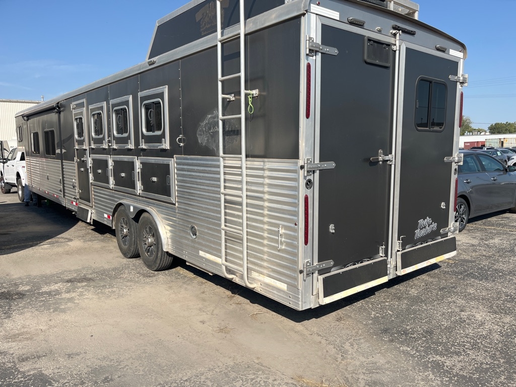 Bison Silverado  2017