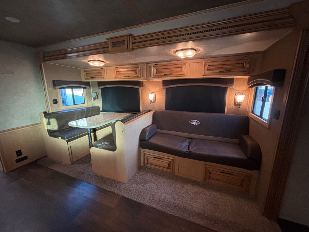 Bison Silverado  2017