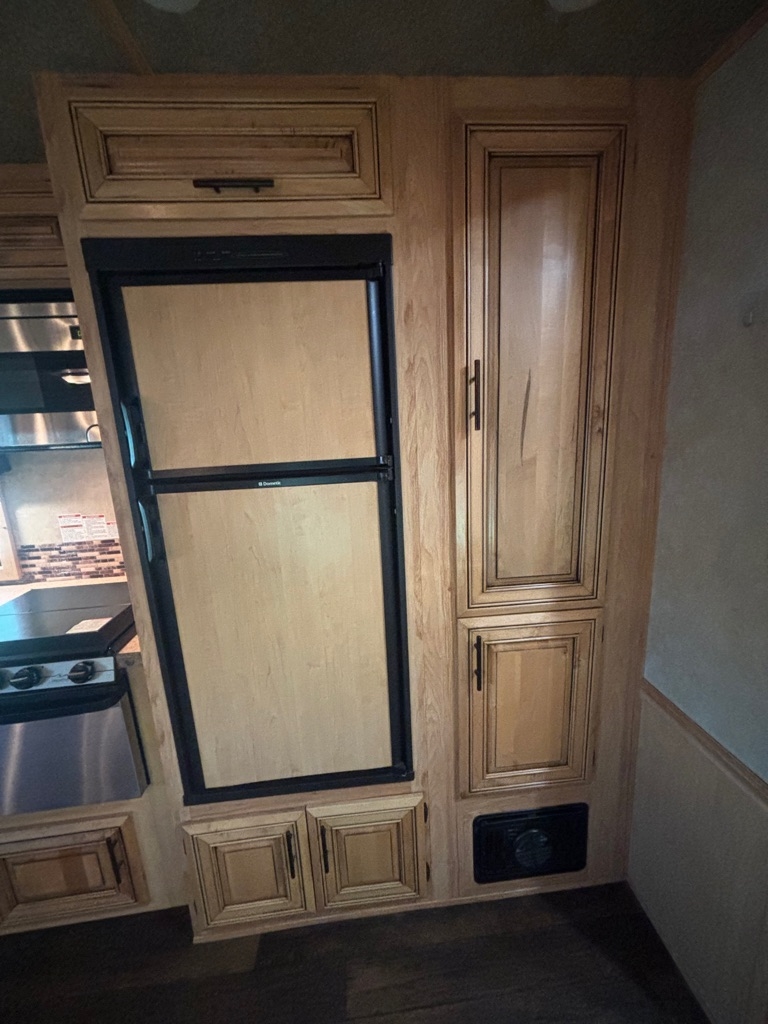 Bison Silverado  2017