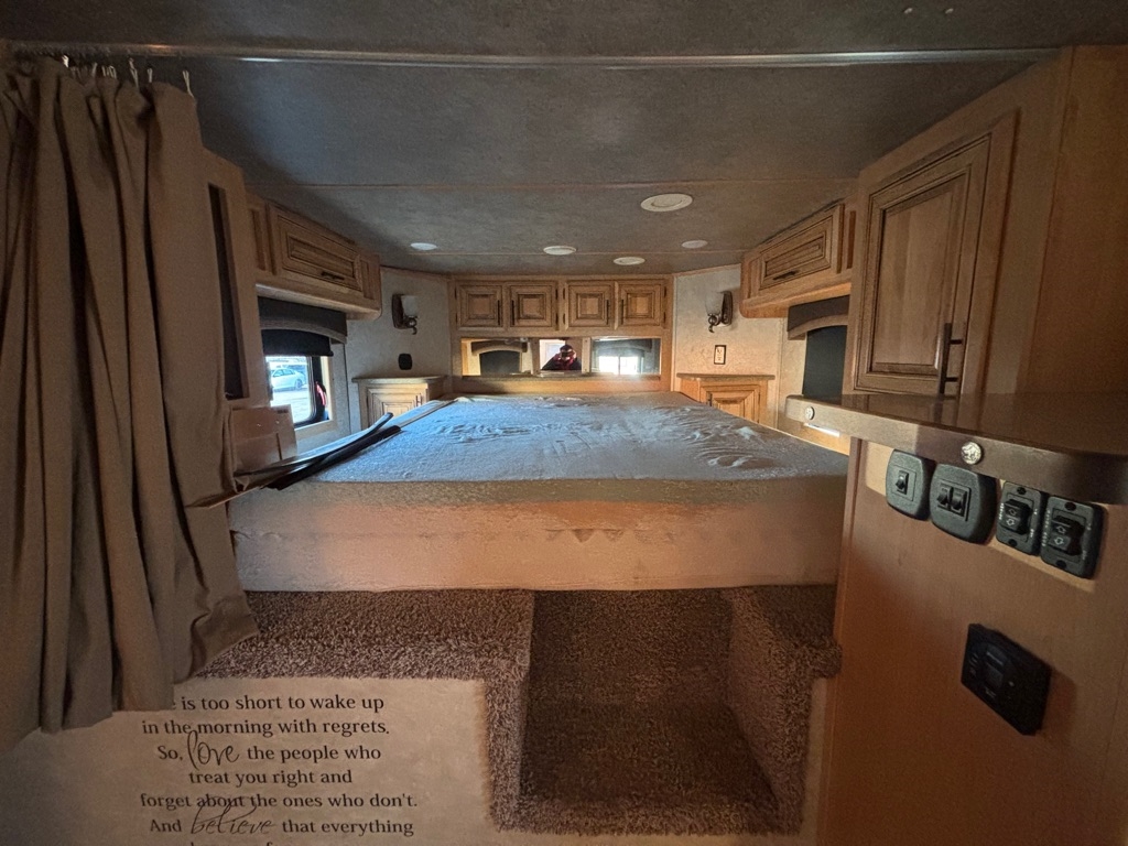 Bison Silverado  2017