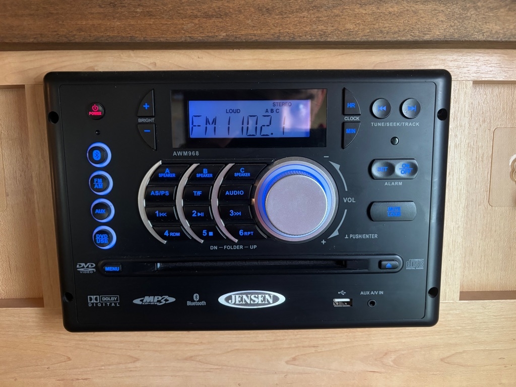 Bison Silverado  2017