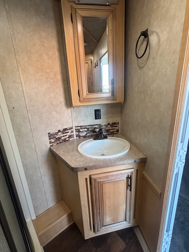 Bison Silverado  2017