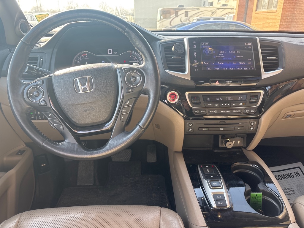 Honda Pilot Elite 4WD 2017 Honda Pilot Elite 4WD 2017