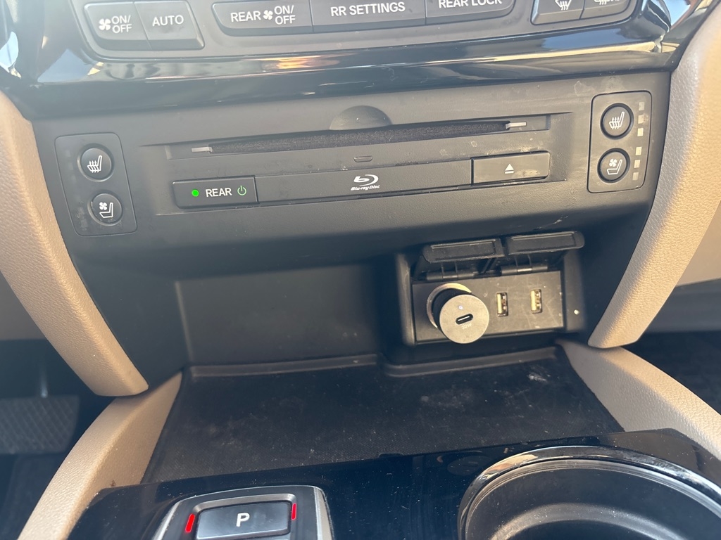 Honda Pilot Elite 4WD 2017 Honda Pilot Elite 4WD 2017