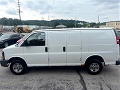 2006 GMC Savana  2006 GMC Savana
