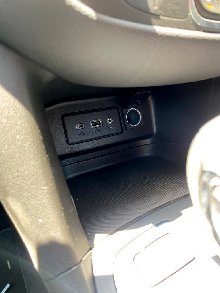 2022 Chevrolet Equinox LT photo 16