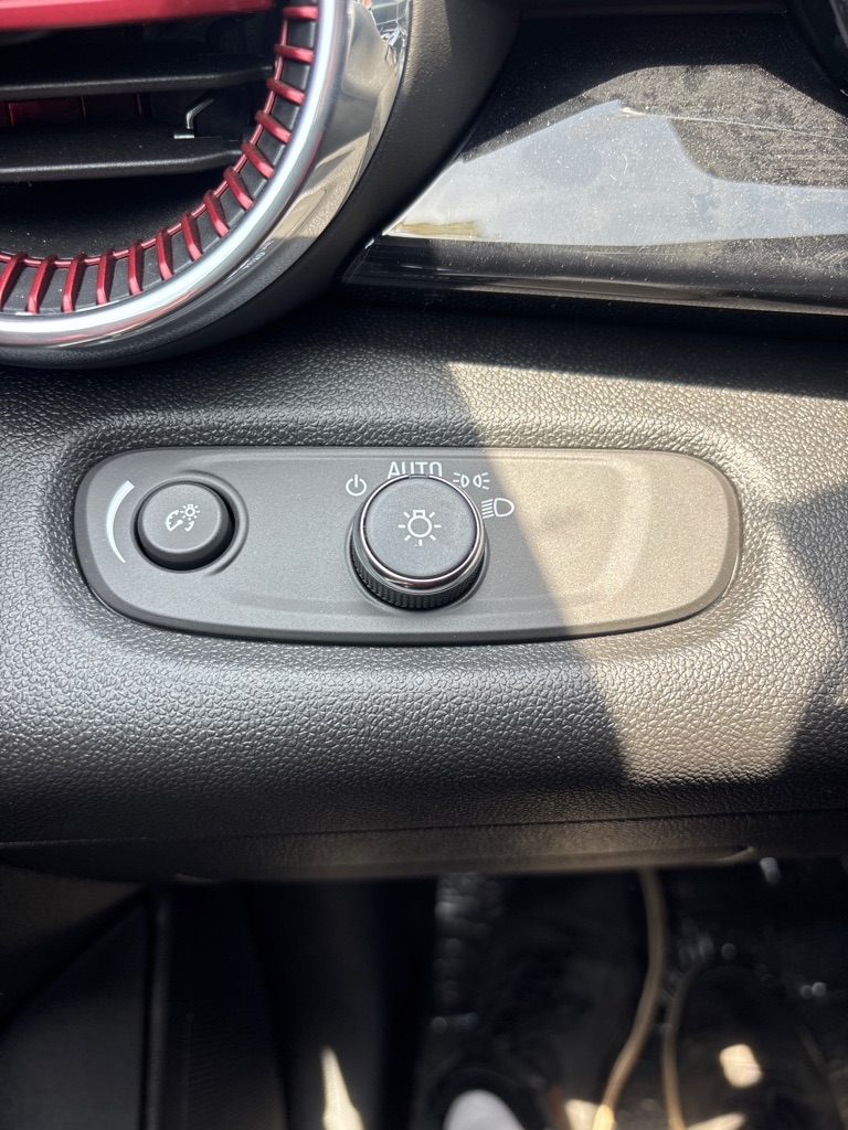 Chevrolet Trax FWD 4dr 2RS 2025 Chevrolet Trax FWD 4dr 2RS 2025