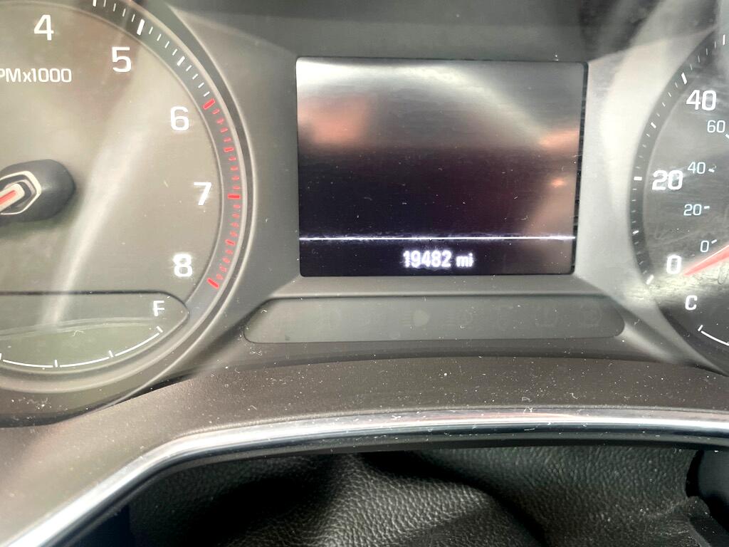 2021 Chevrolet Trailblazer LT photo 2