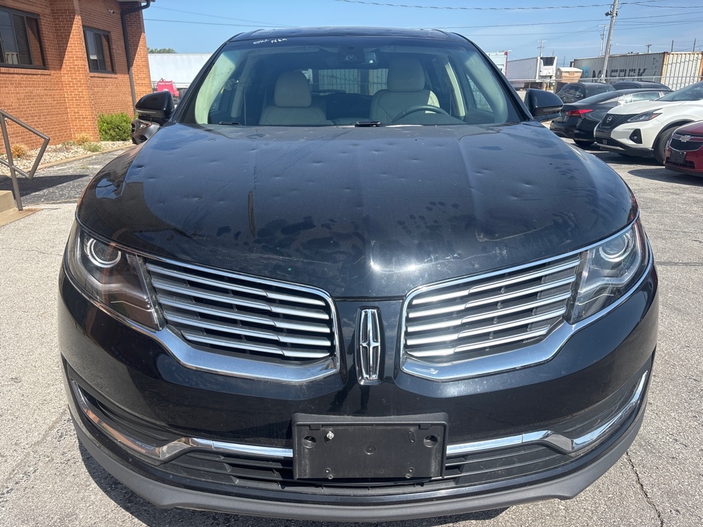 2017 Lincoln MKX Reserve Base photo 3