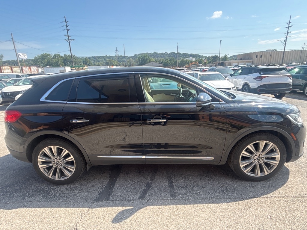2017 Lincoln MKX Reserve Base photo 7