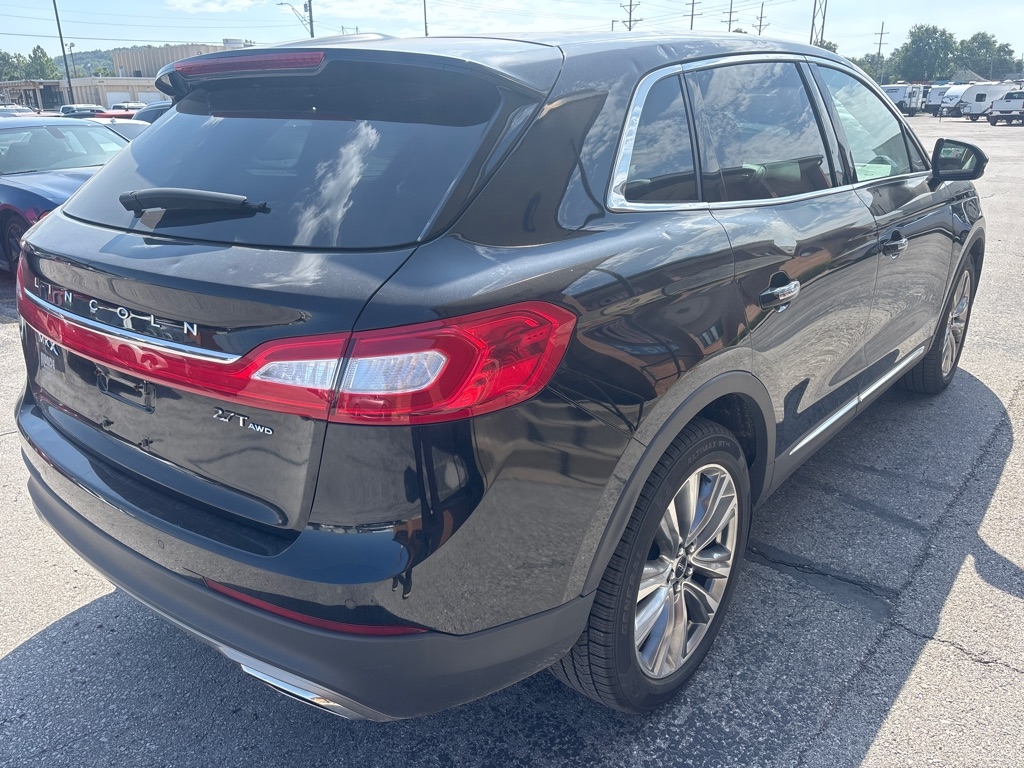 2017 Lincoln MKX Reserve Base photo 8
