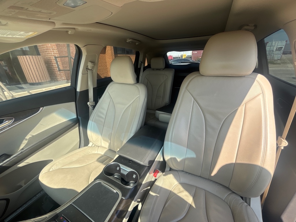 2017 Lincoln MKX Reserve Base photo 19