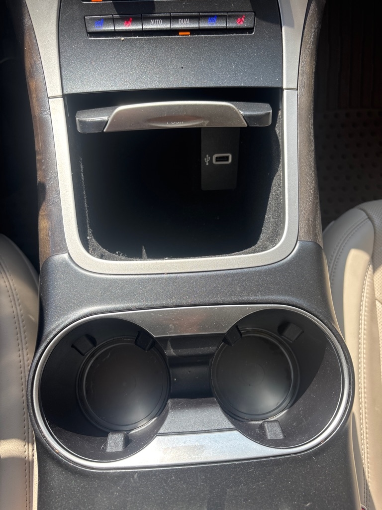 2017 Lincoln MKX Reserve Base photo 26