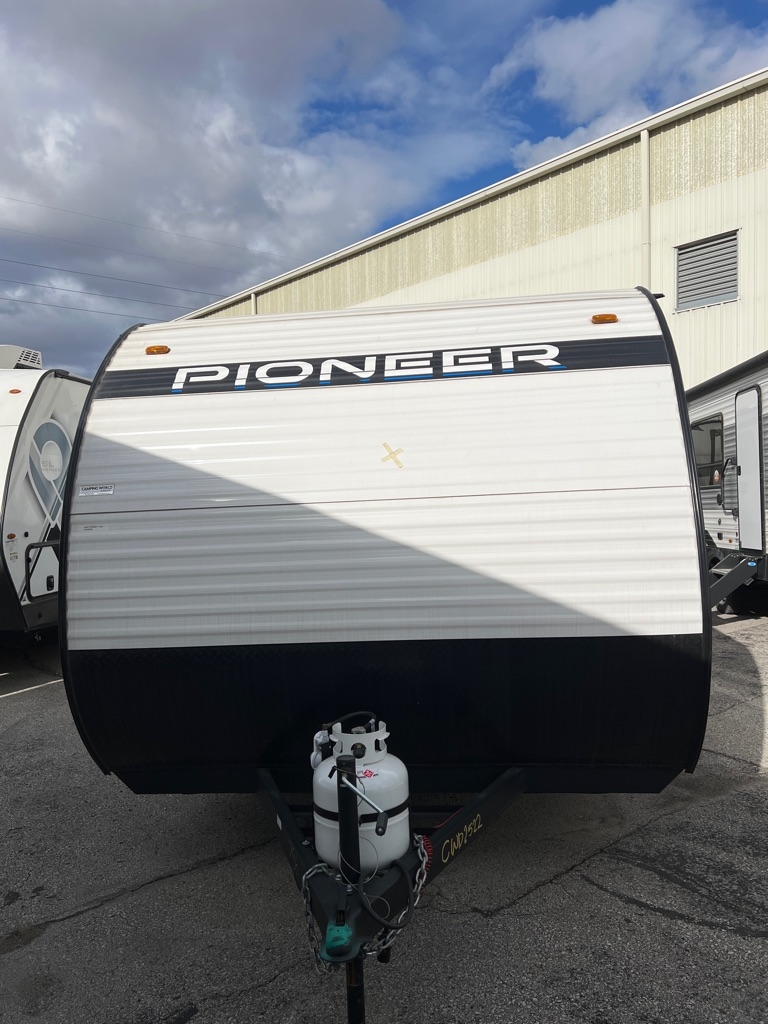 2025 Heartland Pioneer 