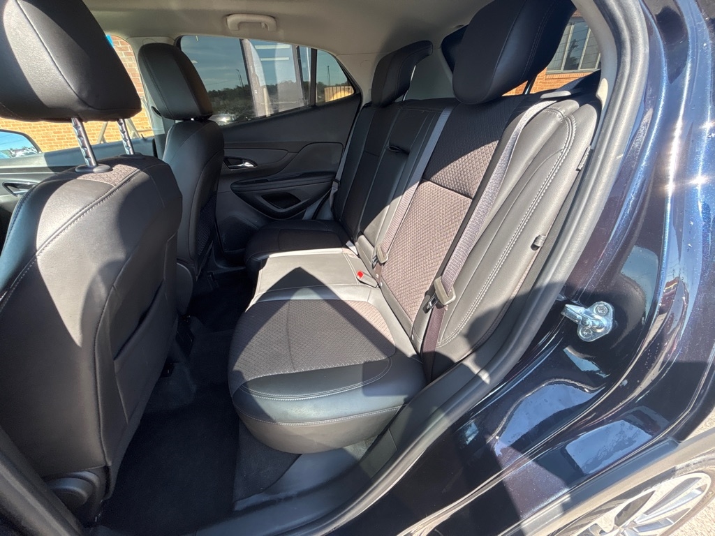 2021 Buick Encore Preferred photo 19