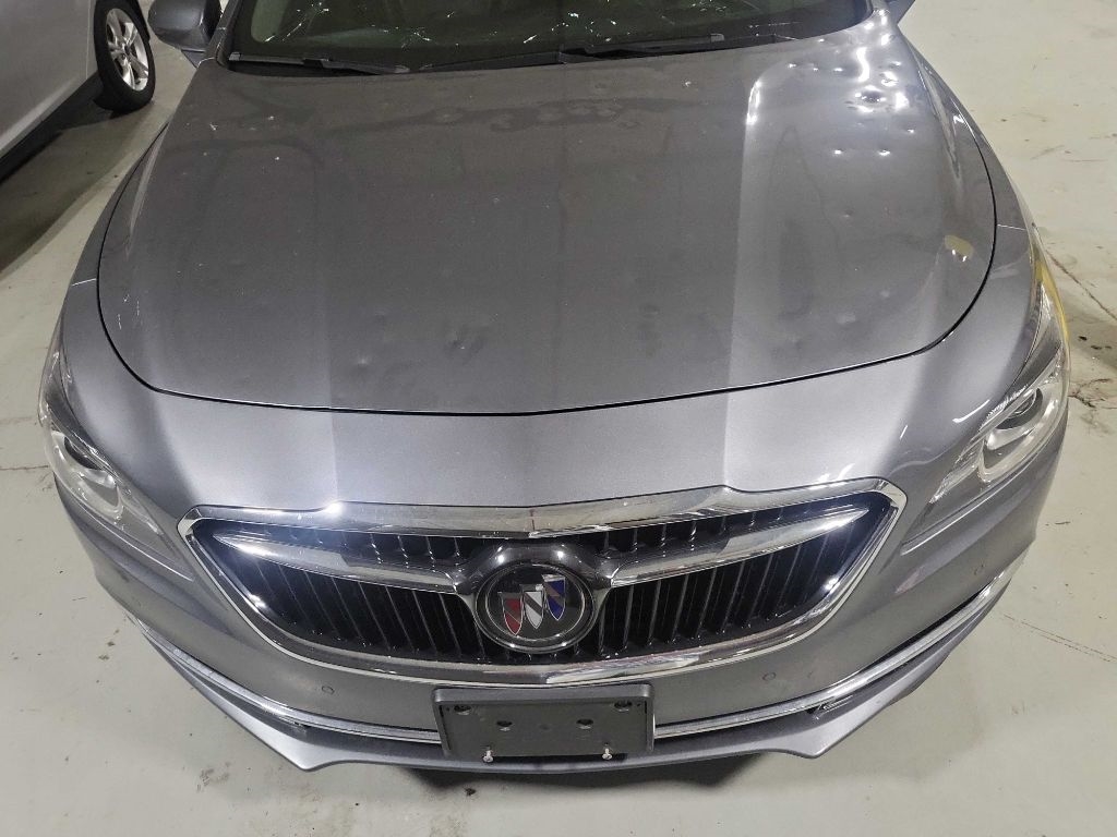 Buick LaCrosse 4dr Sdn Premium AWD 2018