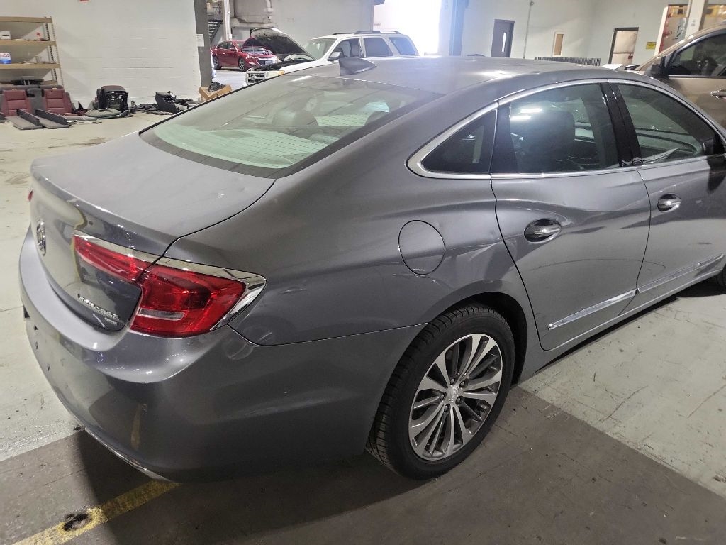 Buick LaCrosse 4dr Sdn Premium AWD 2018