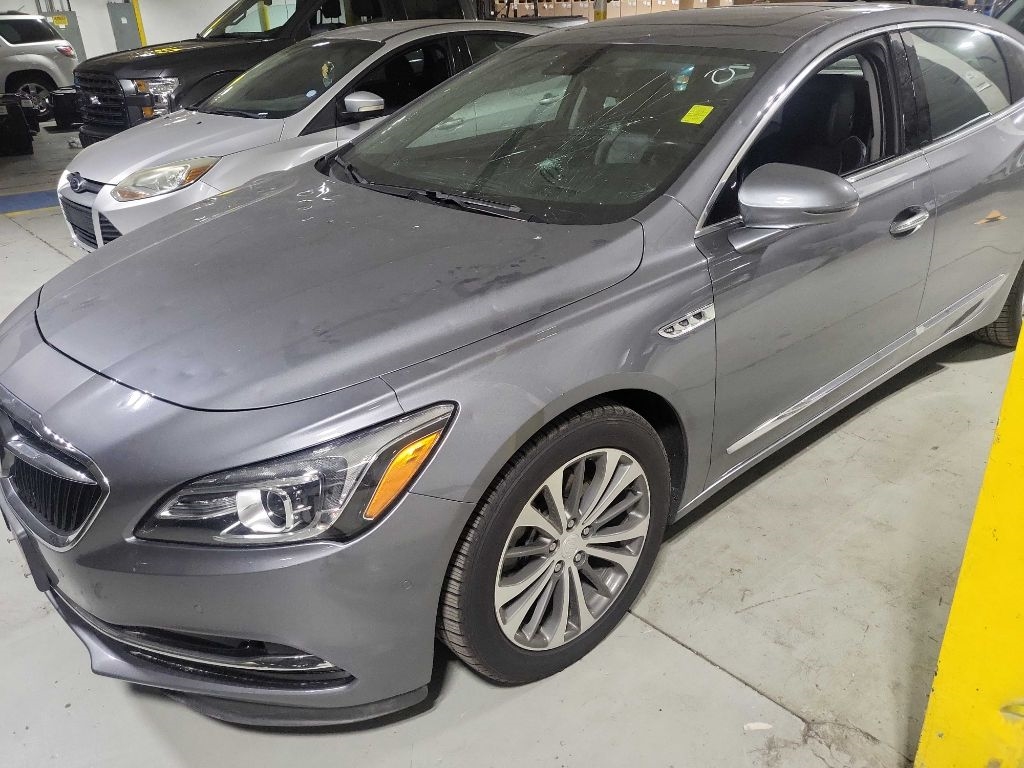 Buick LaCrosse 4dr Sdn Premium AWD 2018