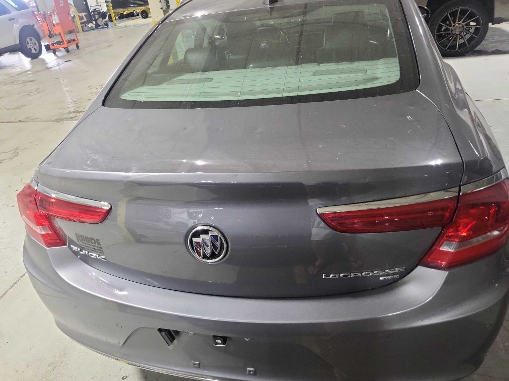 Buick LaCrosse 4dr Sdn Premium AWD 2018