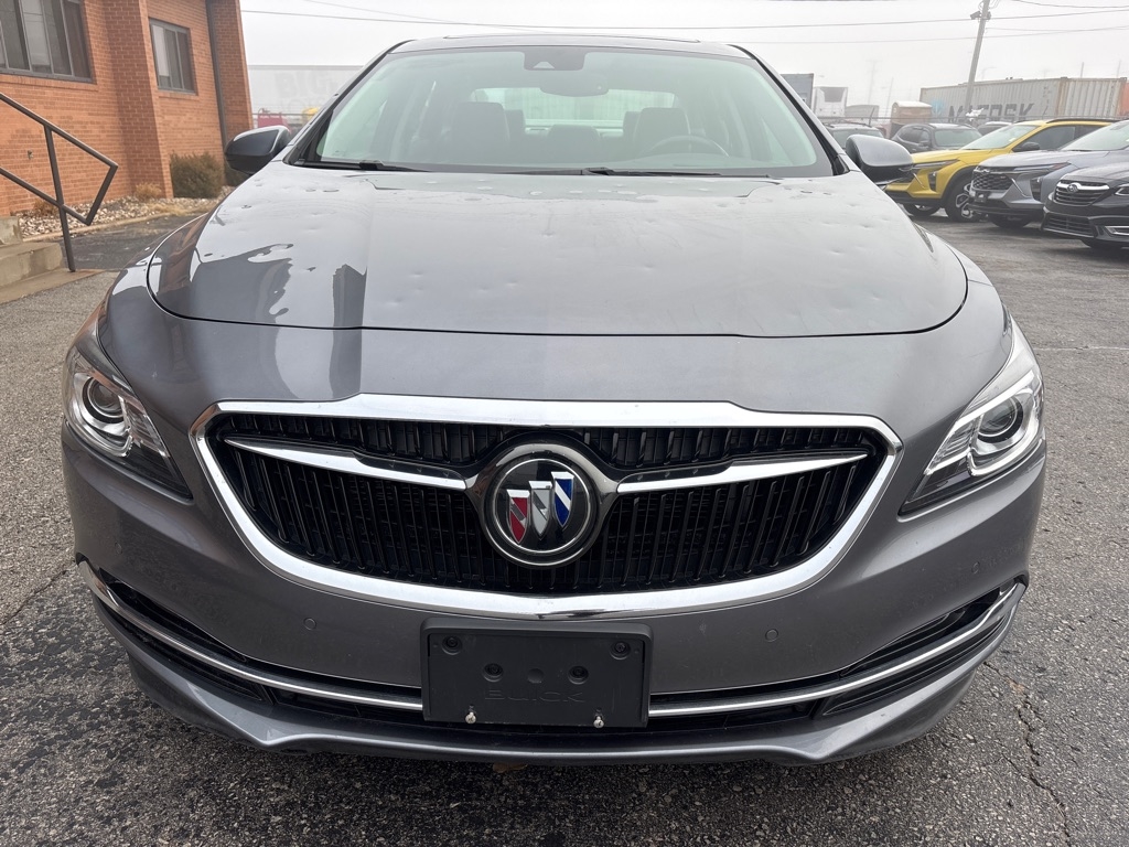 Buick LaCrosse 4dr Sdn Premium AWD 2018