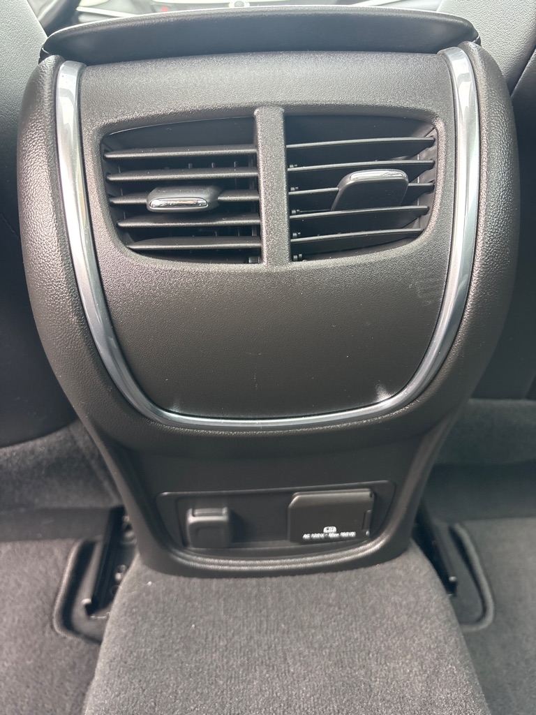 Buick LaCrosse 4dr Sdn Premium AWD 2018